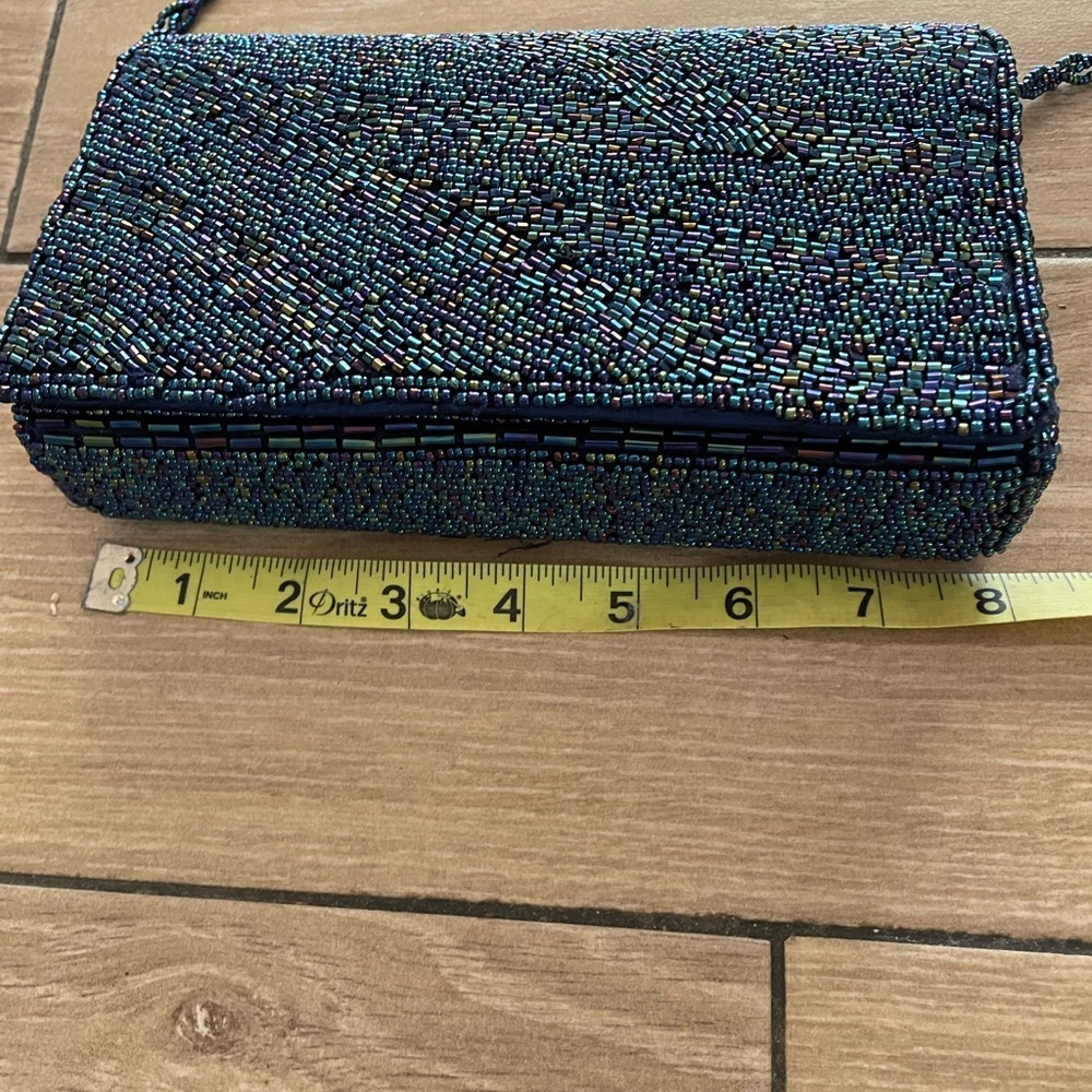 Beaded Clutch - Picture 6 of 7